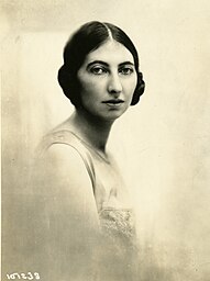 Subject: Kennedy, Margaret 1896-1967
Type: Black-and-White Prints
Topic: Novelists
     Genetics
Local number: SIA Acc. 90-105 [SIA-SIA2008-4746]
Summary: This photograph's caption explained that English novelist Margaret Moore Kennedy (1896-1967) 