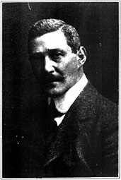 Photograph of author Albert Kinross in 1918. Taken from the Book News Monthly, Philadelphia, 1908 October.