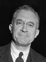 This is a picture of Dr. John Haynes Holmes, a prominent Unitarian minister and pacifist, noted for his anti-war activism.