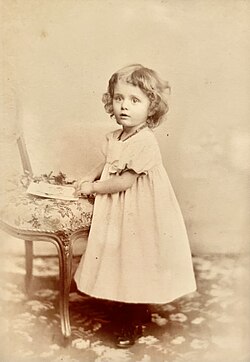 Lisa Tetzner als Zweijährige