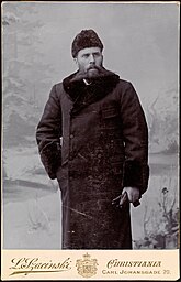 Tittel / Title: Otto Sverdrup
Fotograf / Photographer: L. Szacinski (Christiania)
Sted / Place: Christiania
Eier / Owner Institution: Nasjonalbiblioteket / National Library of Norway
Lenke / Link: <a href=