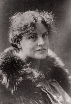 Lou Andreas-Salomé, c. 1897. Mit Blindstempel des Atelier Elvira, München