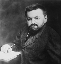 C. P. Steinmetz (LOC) 

Bain News Service,, publisher.
C.P. Steinmetz
[between ca. 1910 and ca. 1915]
1 negative : glass ; 5 x 7 in. or smaller.
Notes:
Title from unverified data provided by the Bain News Service on the negatives or caption cards.
Forms part of: George Grantham Bain Collection (Library of Congress).
Format: Glass negatives.
Rights Info: No known restrictions on publication.
Repository: Library of Congress, Prints and Photographs Division, Washington, D.C. 20540 USA, hdl.loc.gov/loc.pnp/pp.print
General information about the Bain Collection is available at hdl.loc.gov/loc.pnp/pp.ggbain

Persistent URL:Call Number: LC-B2- 3054-5